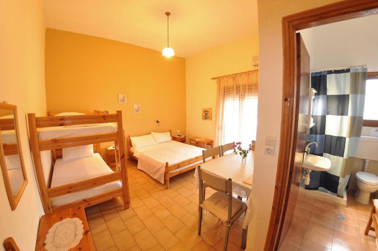 Achilleas Rooms Sívota Extérieur photo